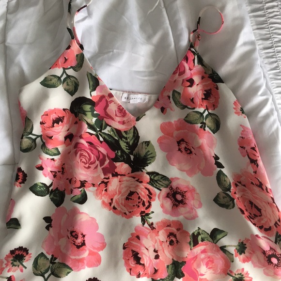 Meet your Posher, Allison - Picture 1 of 1